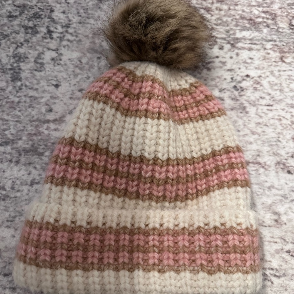 Women’s Cozy Striped Pom-Pom Beanie